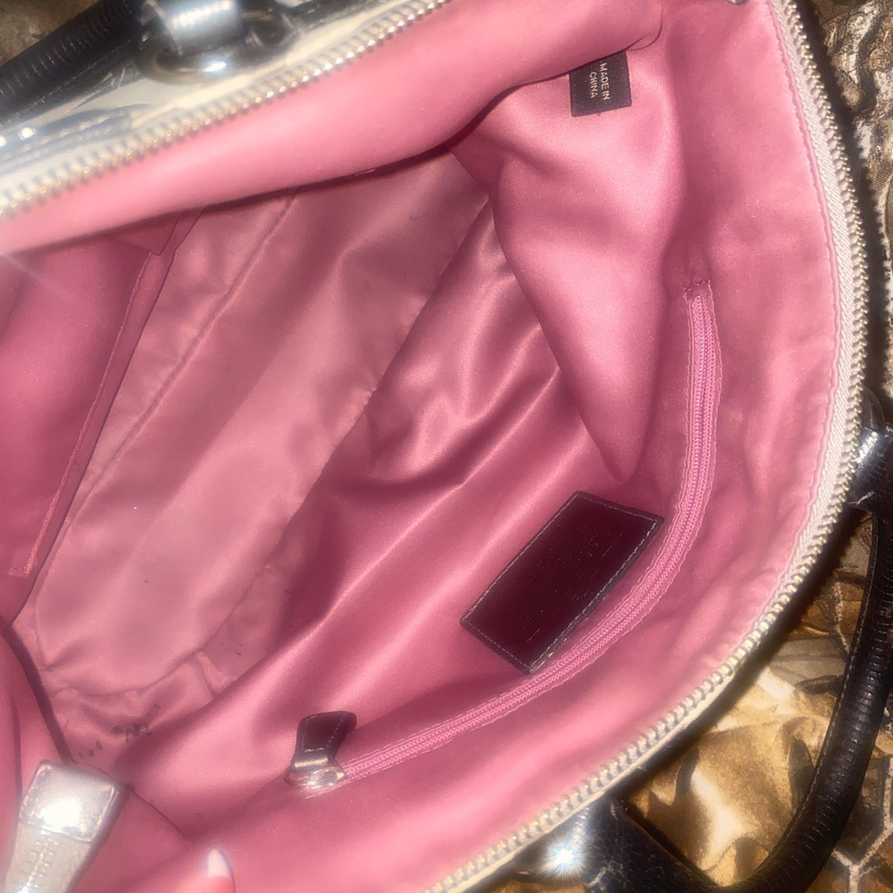 Coach - Picture 2 of 3